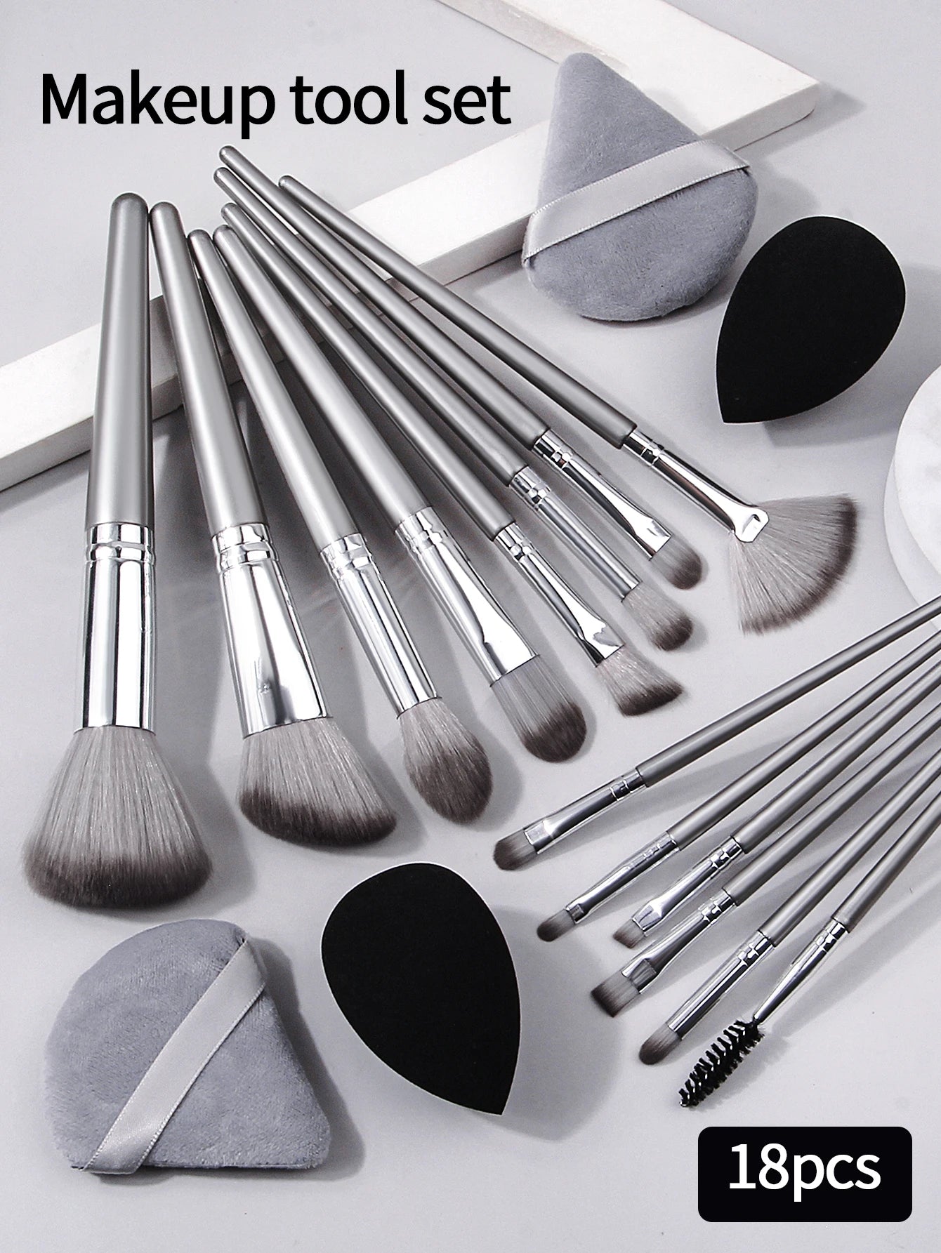 Set de pinceaux maquillage professionnel 14 pièces + éponges – Application précise & finition naturelle