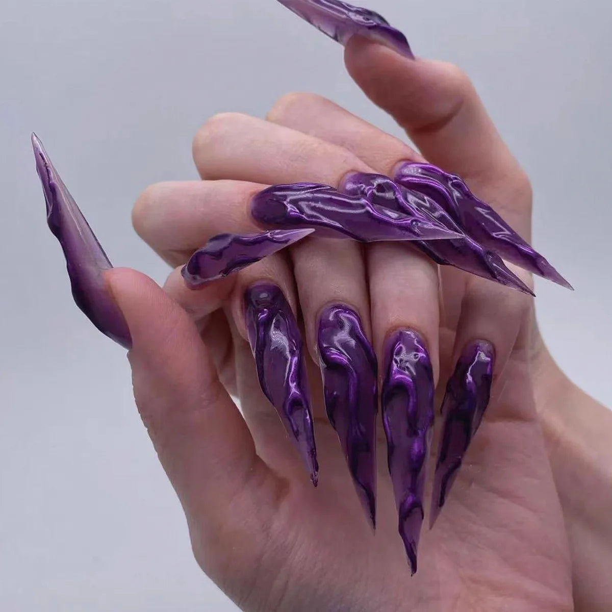 Faux ongles press-on noirs design artistique – Motifs graphiques, effet 3D, style audacieux