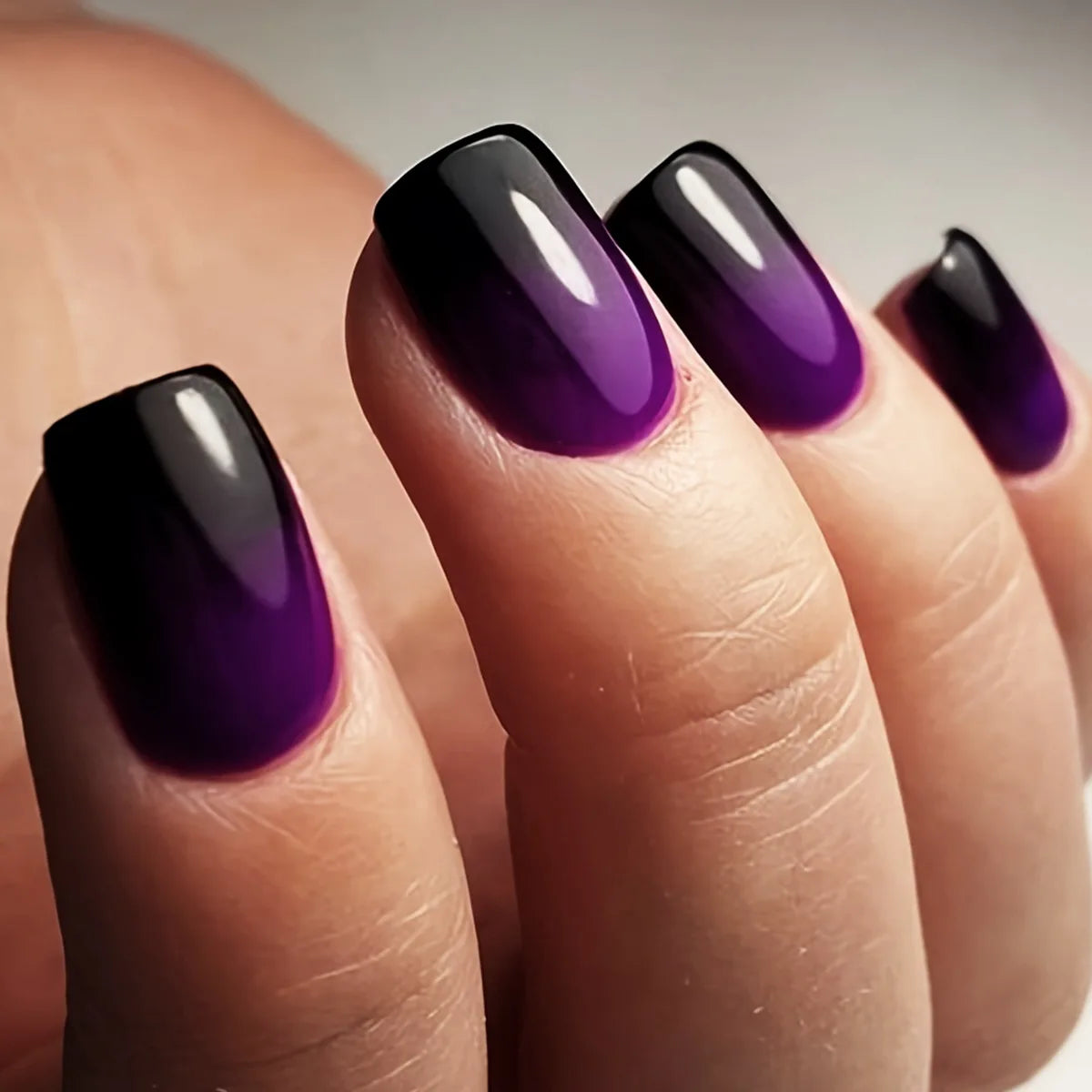 Faux ongles press-on courts carrés – Couleurs unies – 24 pièces
