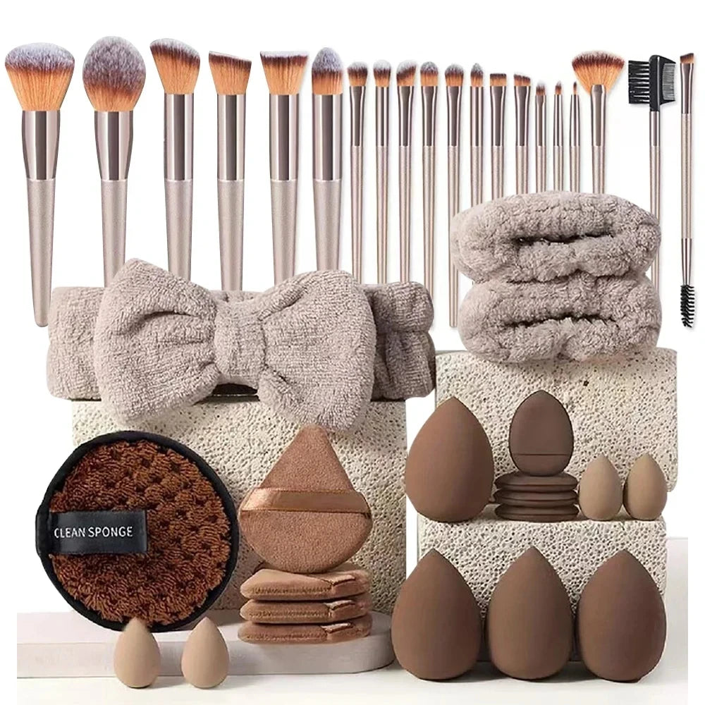 Set de pinceaux maquillage professionnel 13 ou 33 pièces avec accessoires – Teint & yeux