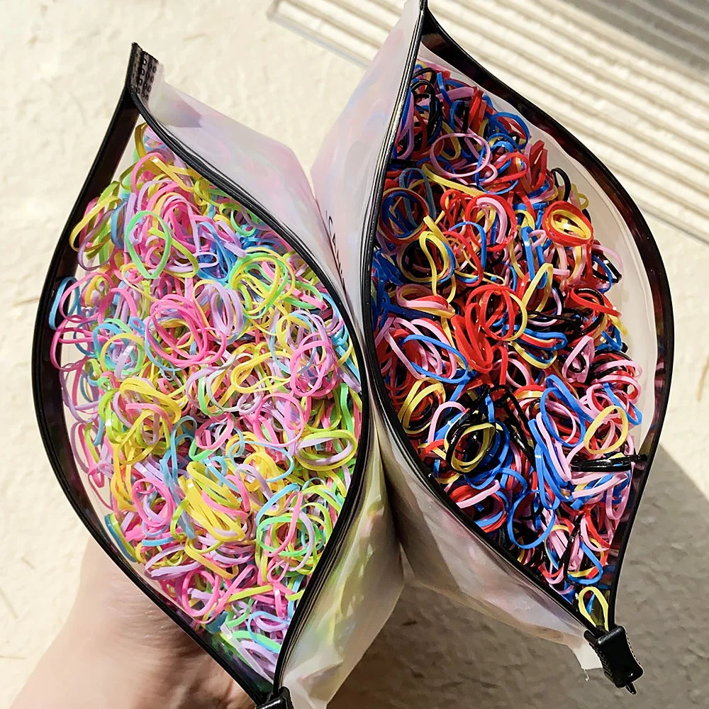 Élastiques cheveux enfant colorés – Lot de 500, 1000 ou 2000 – Mini attaches cheveux jetables en caoutchouc