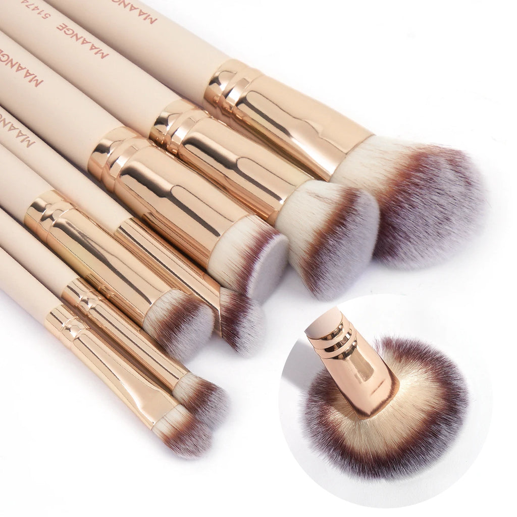 Set de 7 pinceaux maquillage MAANGE – Fond de teint, poudre, blush & correcteur