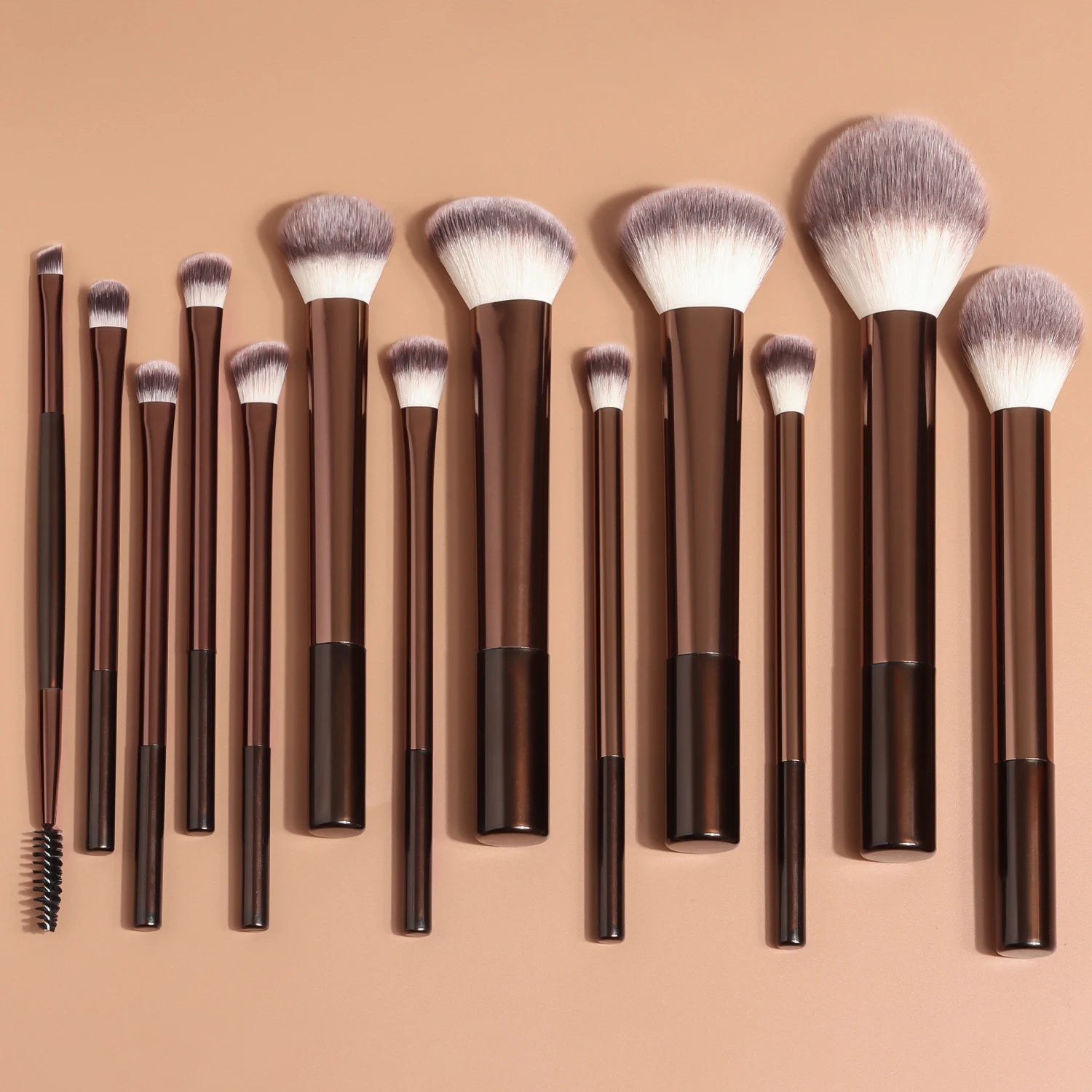 Set de 13 pinceaux maquillage professionnels – Visage & Yeux (Fond de teint, Poudre, Blush, Yeux)