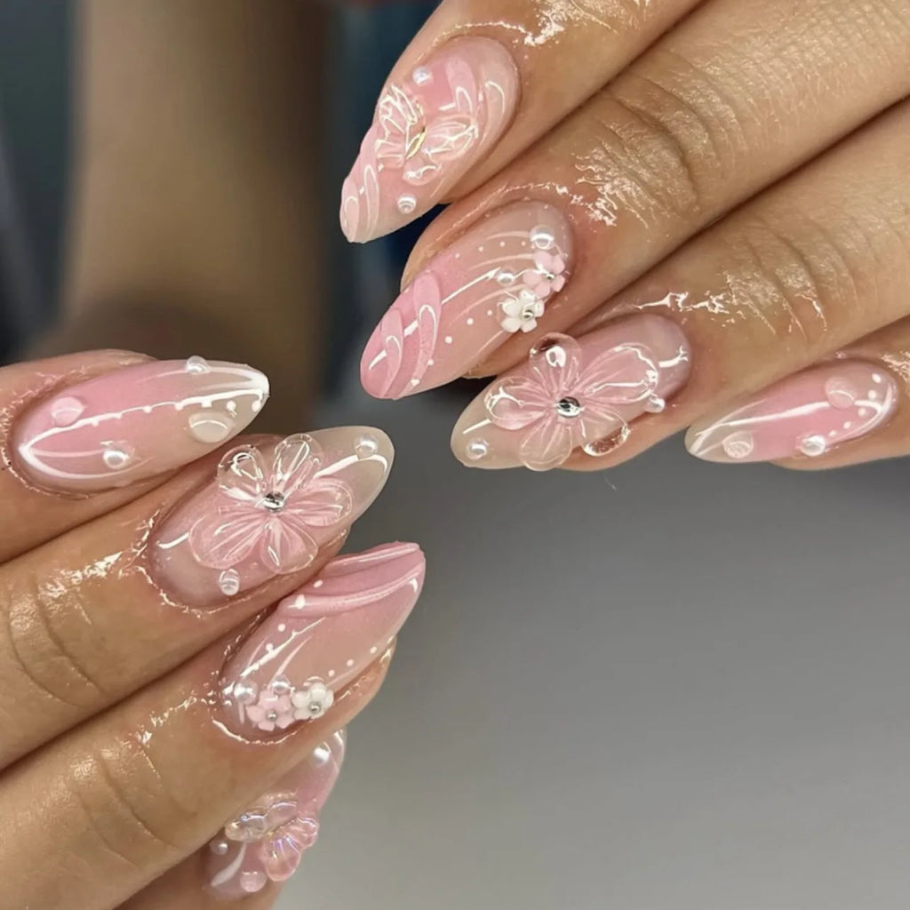 Faux ongles press-on 3D design – Capsules ongulaires effet relief, plusieurs styles