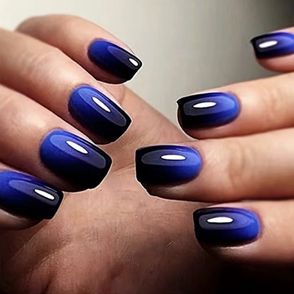 Faux ongles press-on courts carrés – Couleurs unies – 24 pièces
