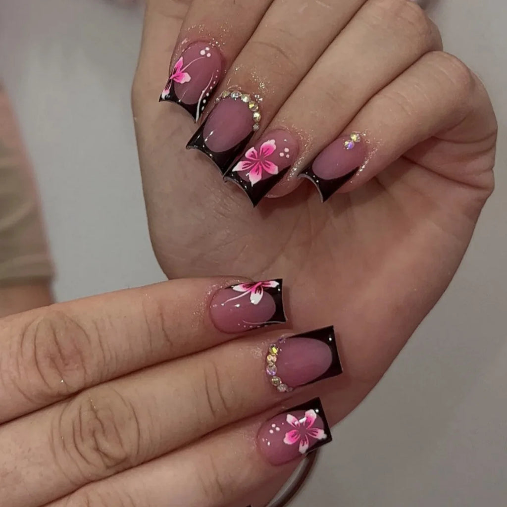 Faux ongles press-on rose effet French – Motif fleurs, plusieurs coloris