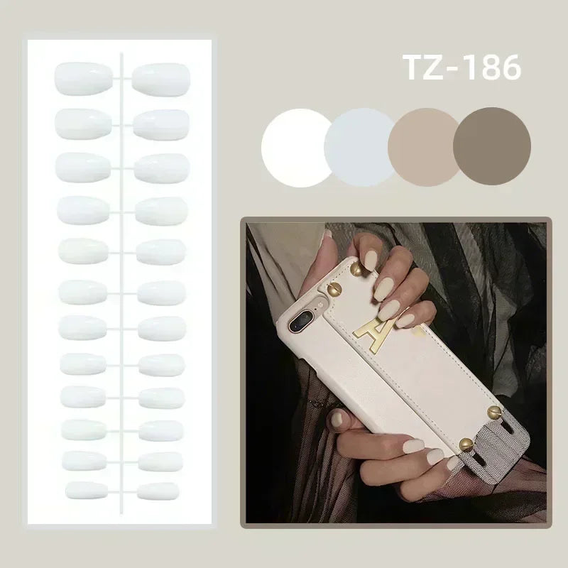 24 Faux ongles press-on design – Capsules ongulaires élégantes, plusieurs formes et styles