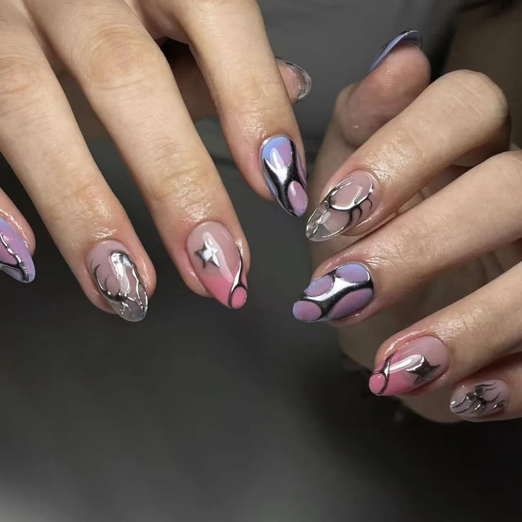 Faux ongles press-on décorés – Strass, nœuds & designs argentés – 24 pièces