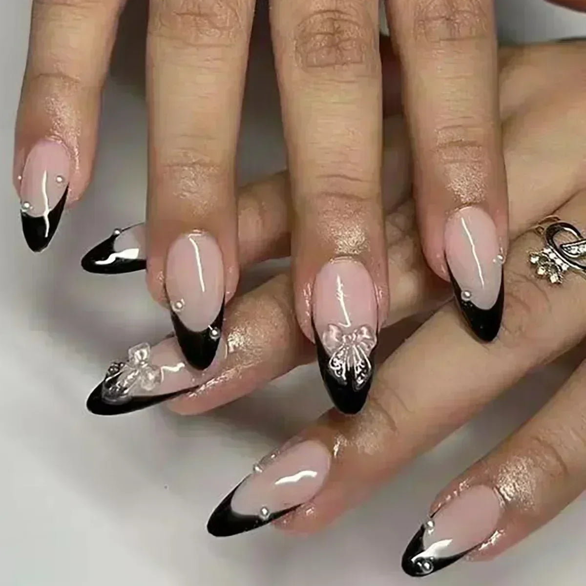 Faux ongles press-on décorés – Strass, nœuds & designs argentés – 24 pièces