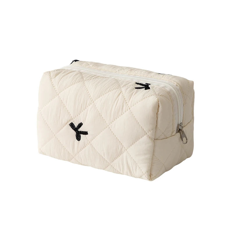 Trousse maquillage matelassée à nœud – Organiseur esthétique & voyage