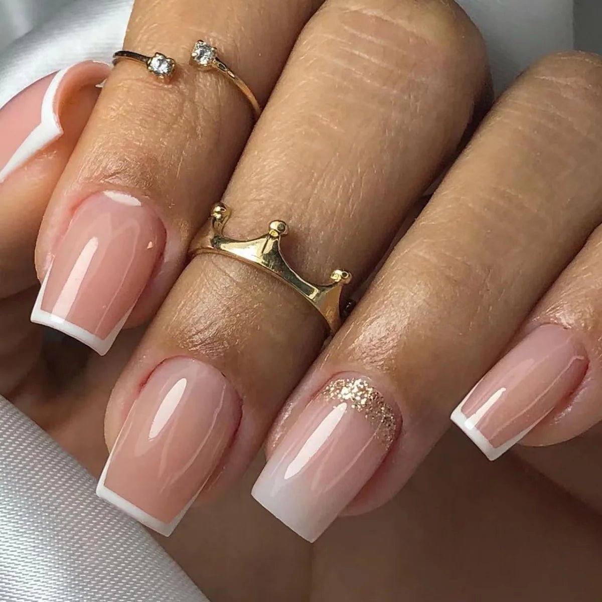 Faux ongles press-on courts carrés – Couleurs unies – 24 pièces