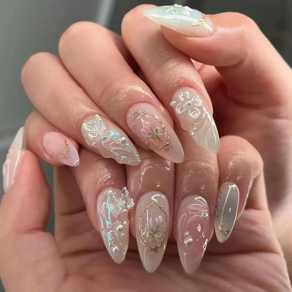 24 Faux ongles press-on design – Capsules ongulaires élégantes, plusieurs formes et styles