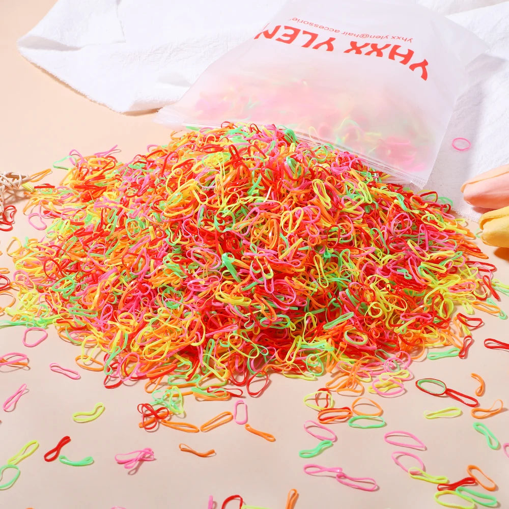Élastiques cheveux enfant colorés – Lot de 500, 1000 ou 2000 – Mini attaches cheveux jetables en caoutchouc