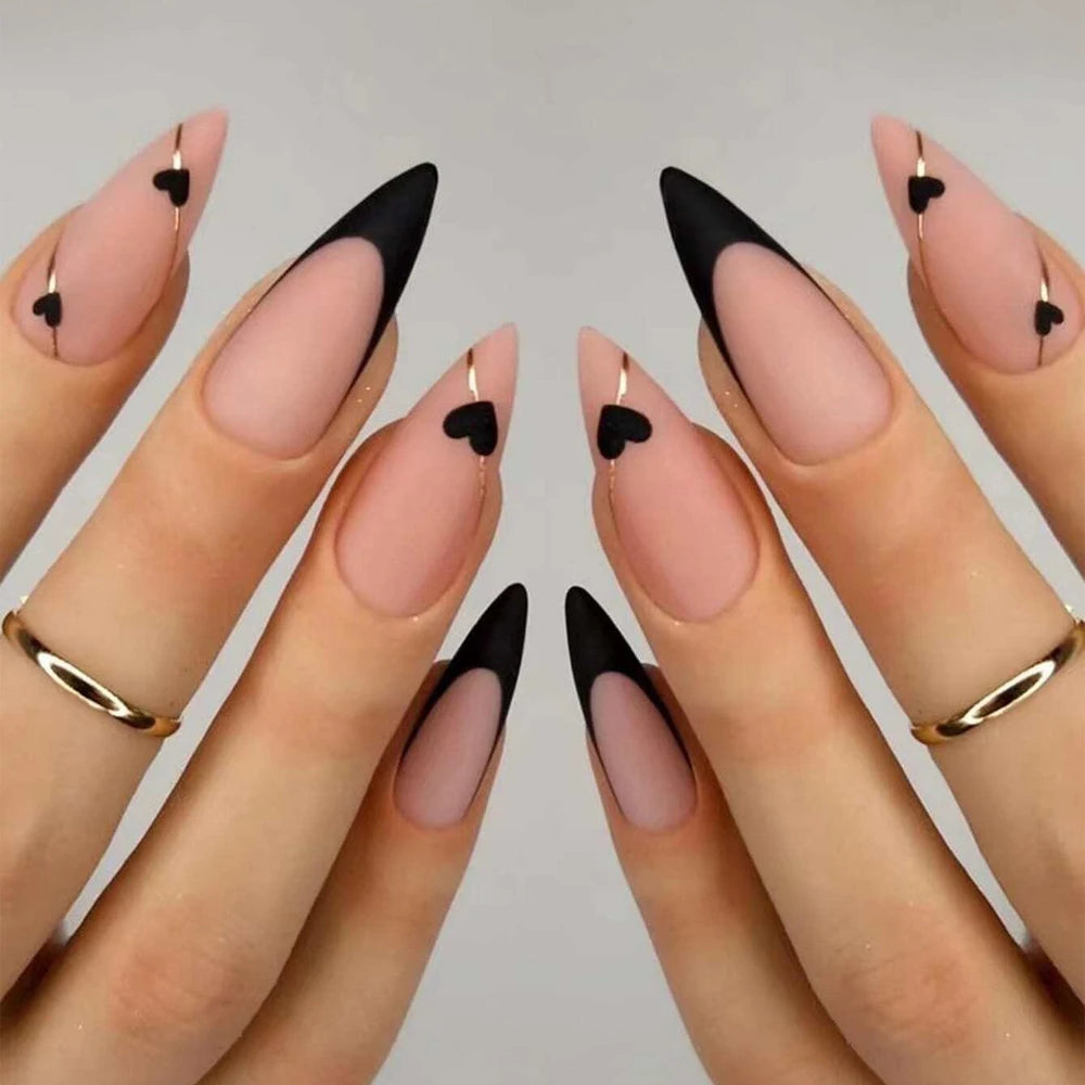 Faux ongles press-on amande décor cœur – Blanc & coloris variés – 24 pièces