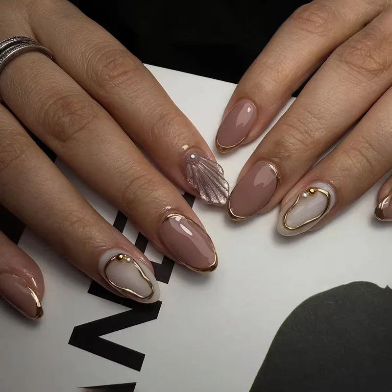 Faux ongles press-on décorés – Strass, nœuds & designs argentés – 24 pièces