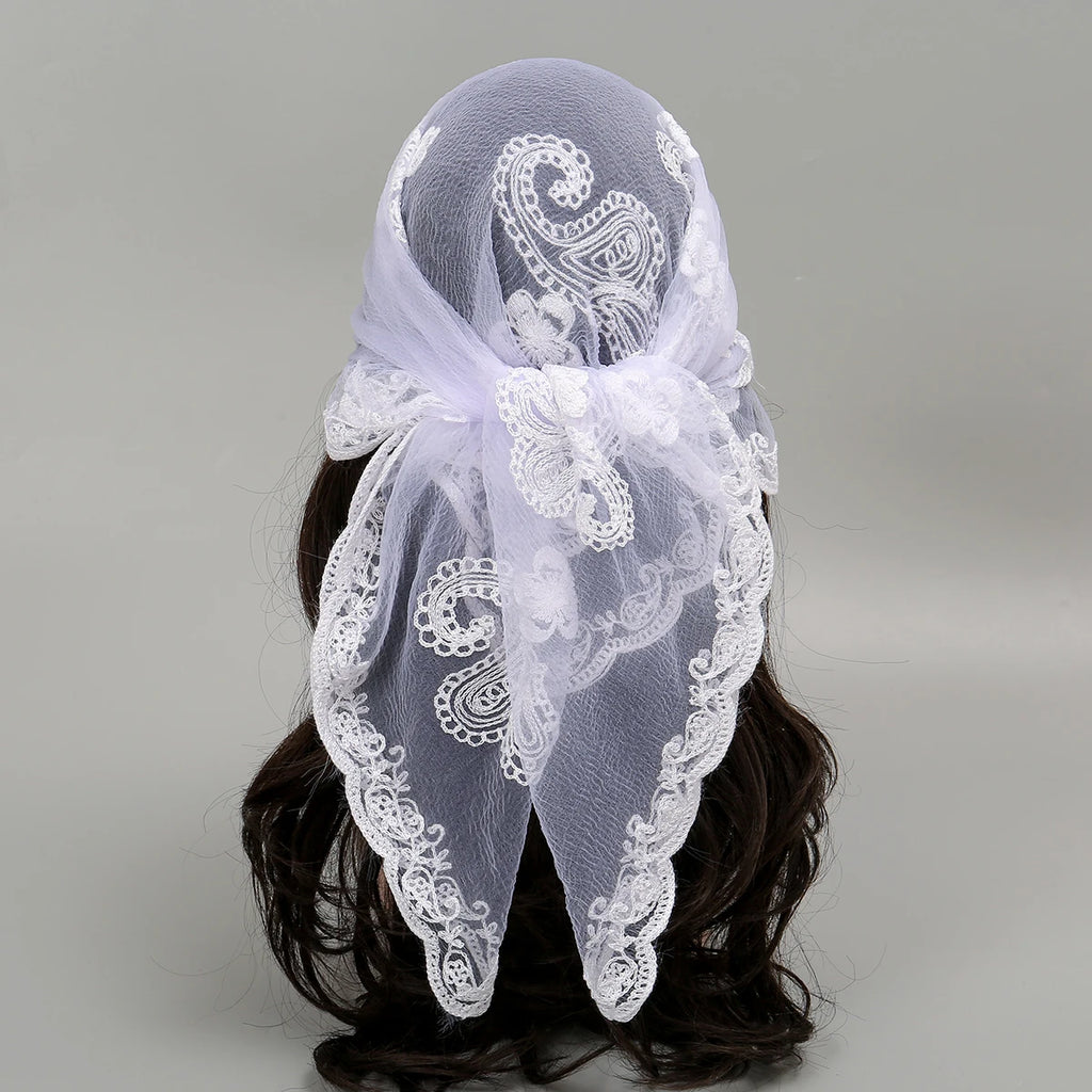 Foulard bandana carré en dentelle paisley – Écharpe légère et élégante femme