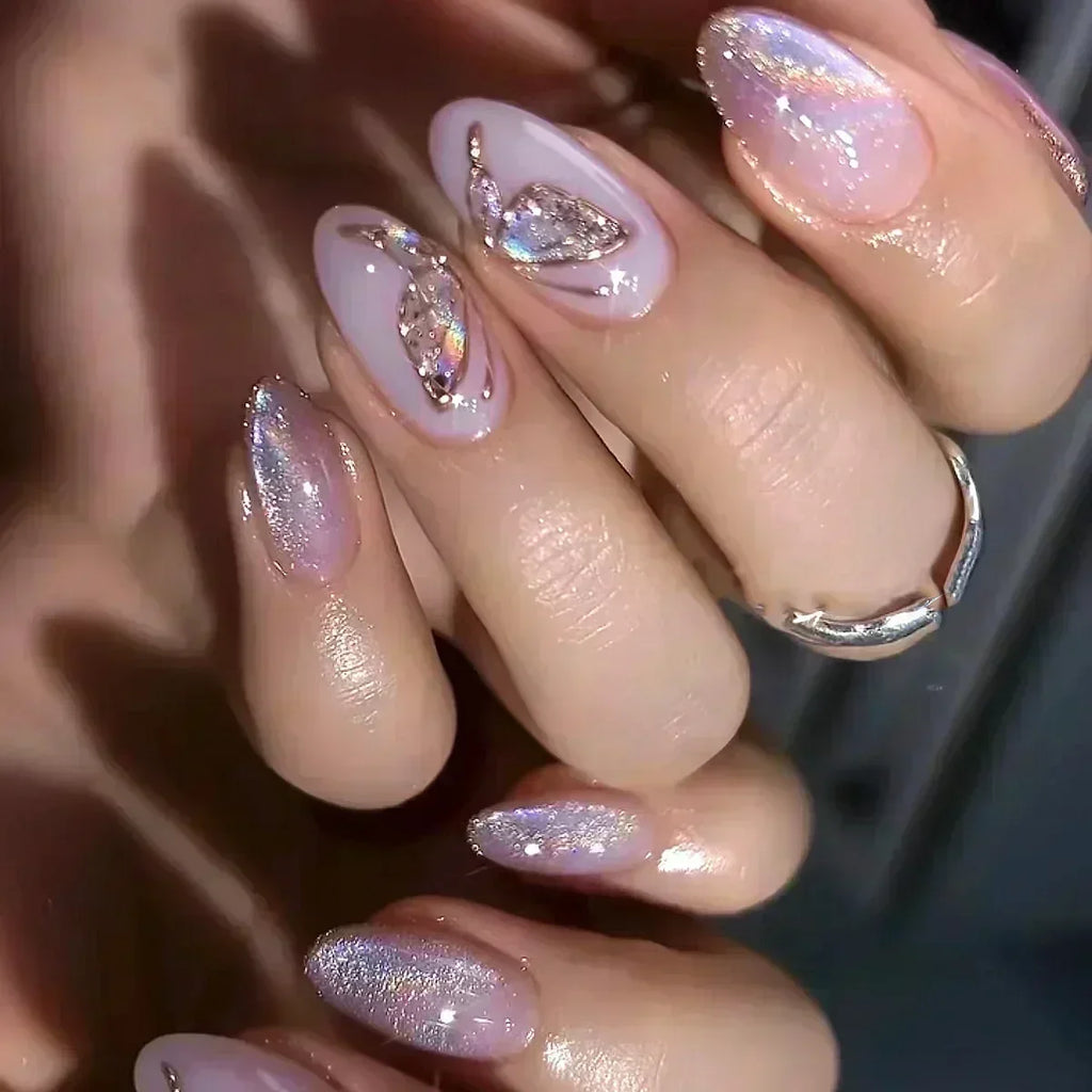 24 Faux ongles press-on design – Capsules ongulaires élégantes, plusieurs formes et styles