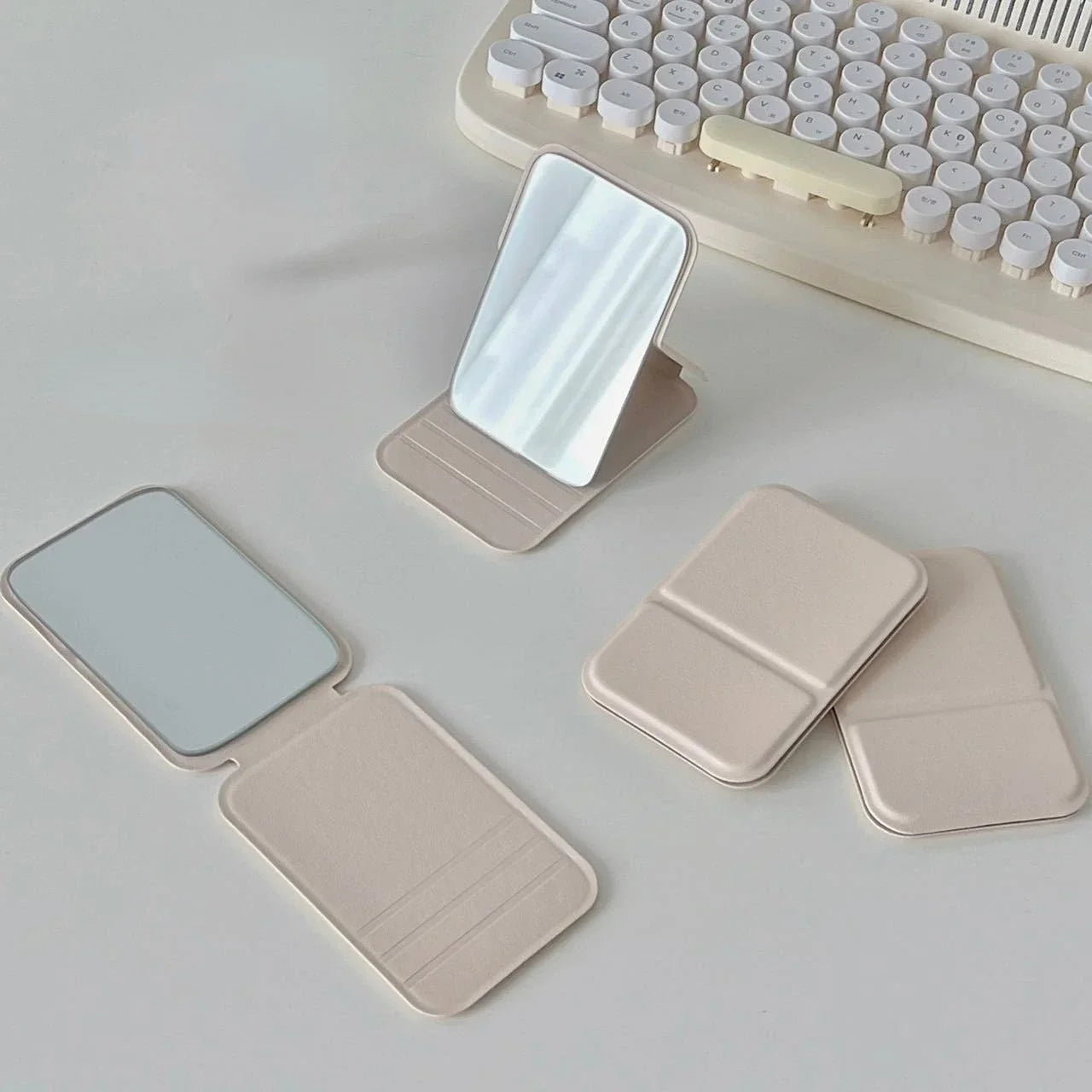 Miroir de maquillage pliable en PU – Miroir de table et de voyage compact