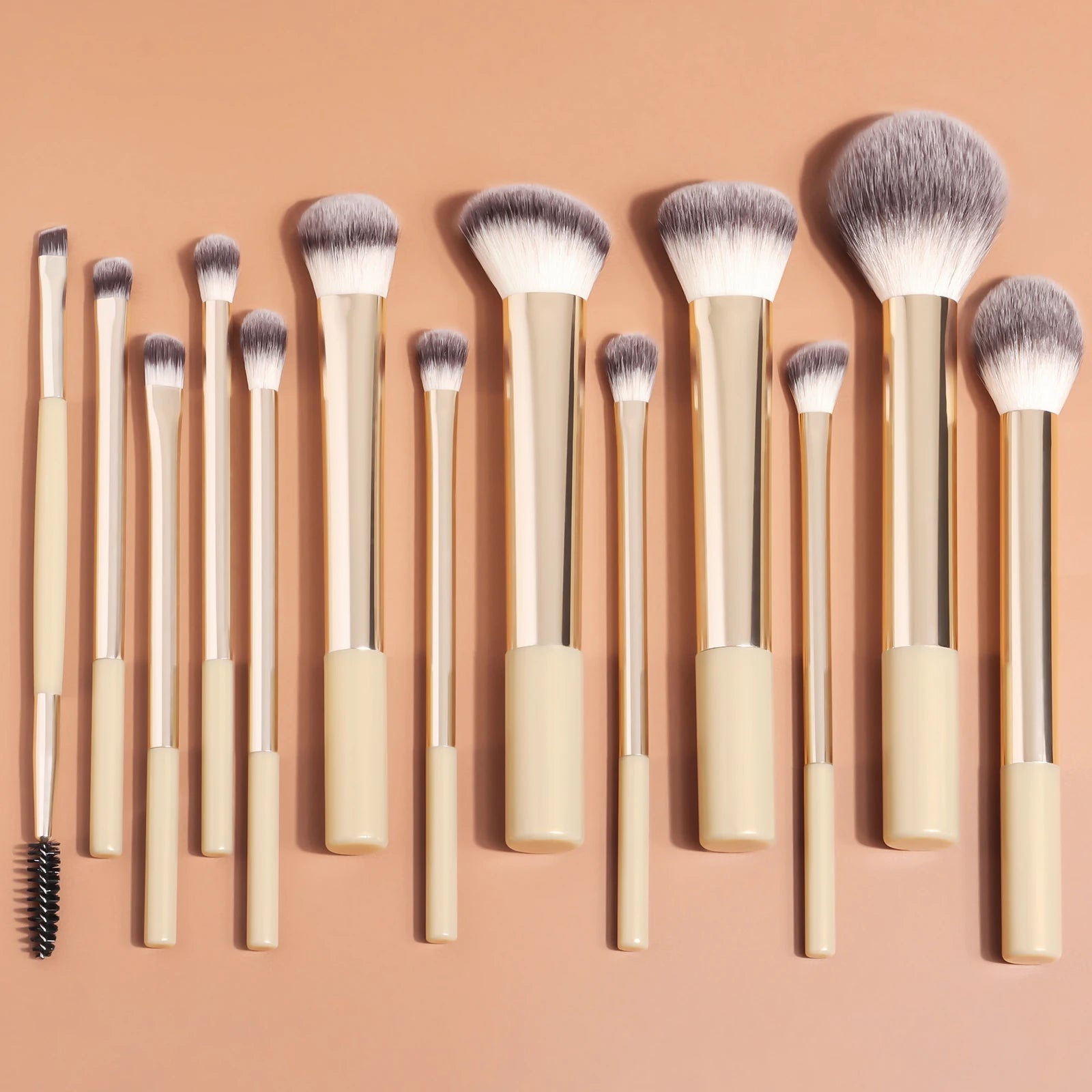 Set de 13 pinceaux maquillage professionnels – Visage & Yeux (Fond de teint, Poudre, Blush, Yeux)