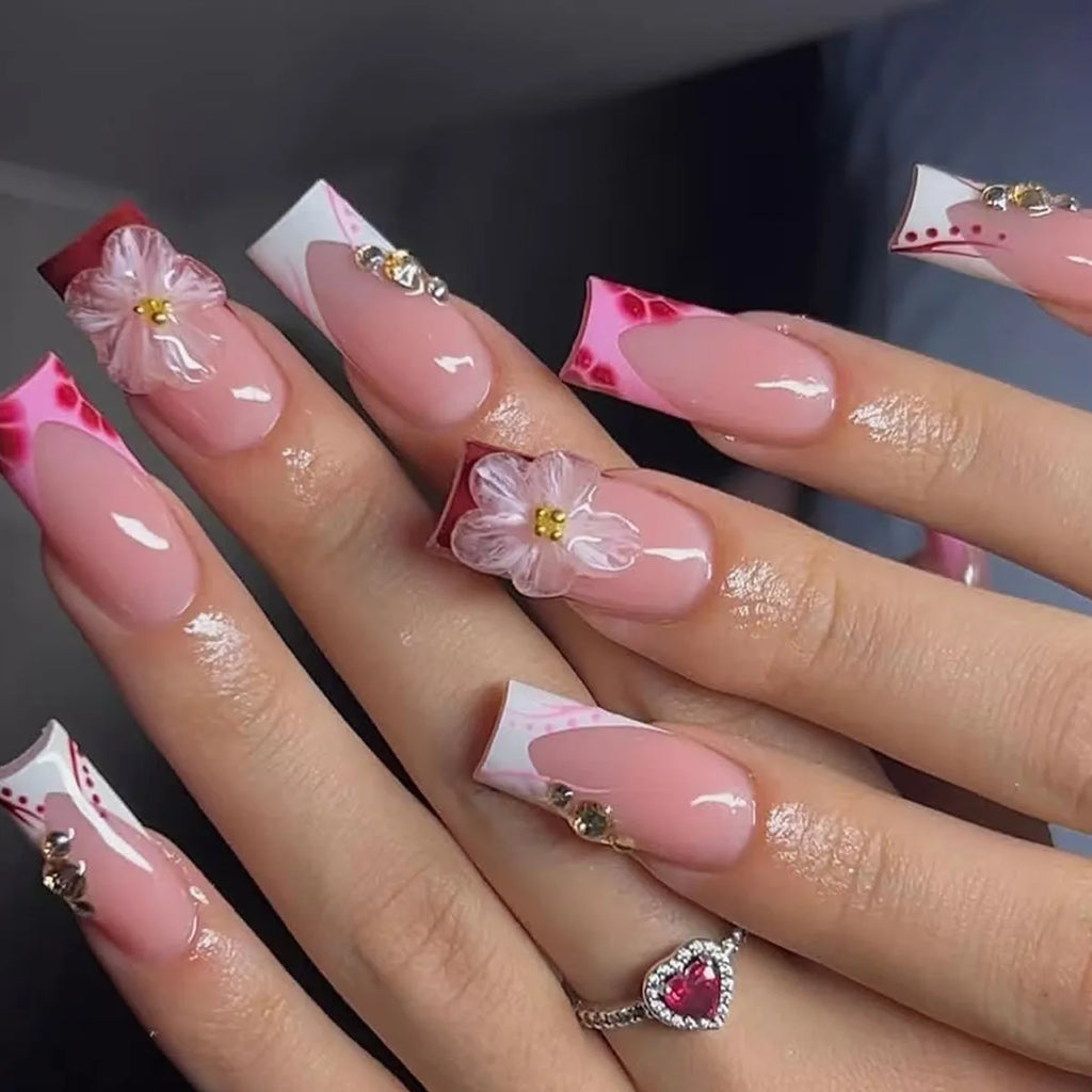 Faux ongles press-on rose effet French – Motif fleurs, plusieurs coloris