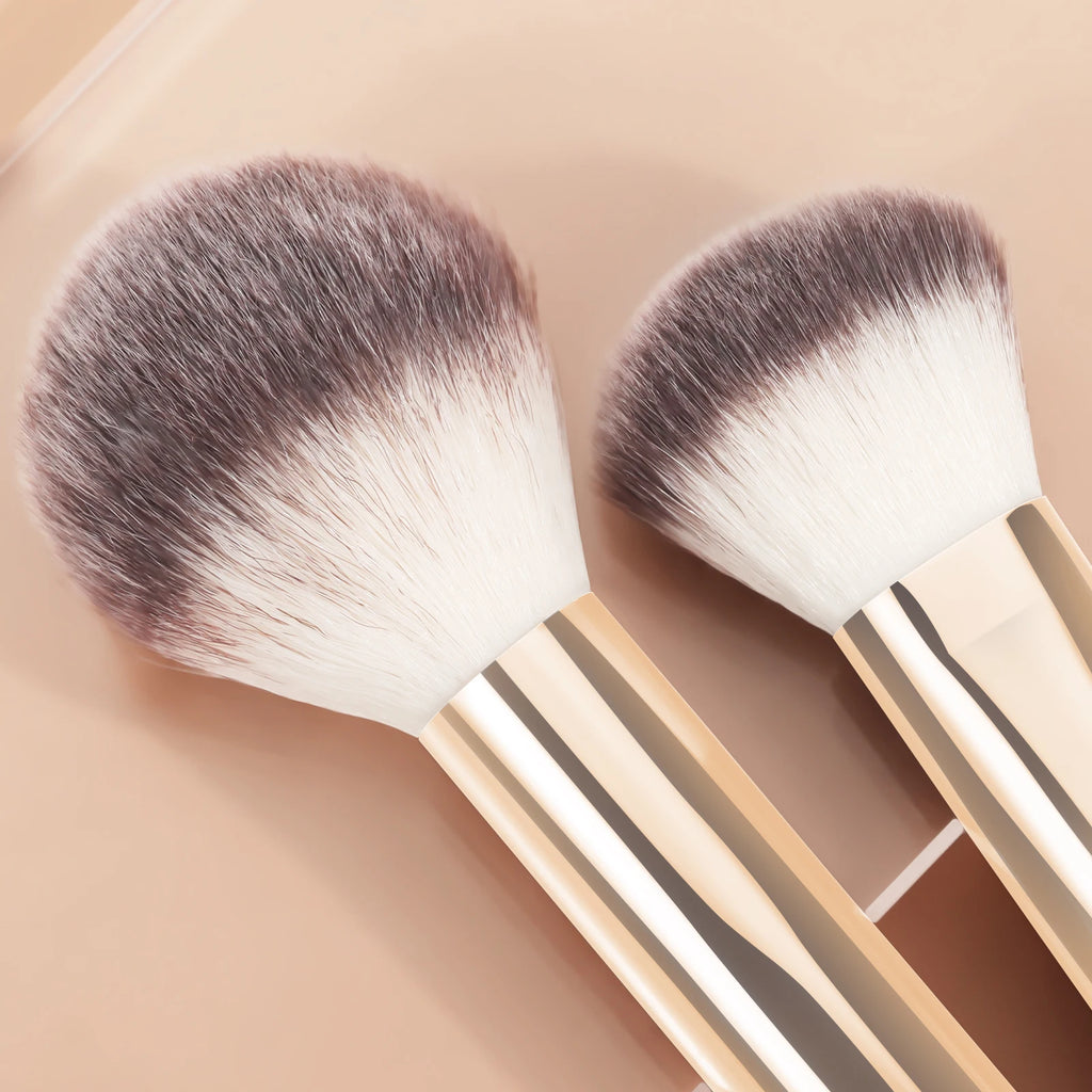 Set de 13 pinceaux maquillage professionnels – Visage & Yeux (Fond de teint, Poudre, Blush, Yeux)