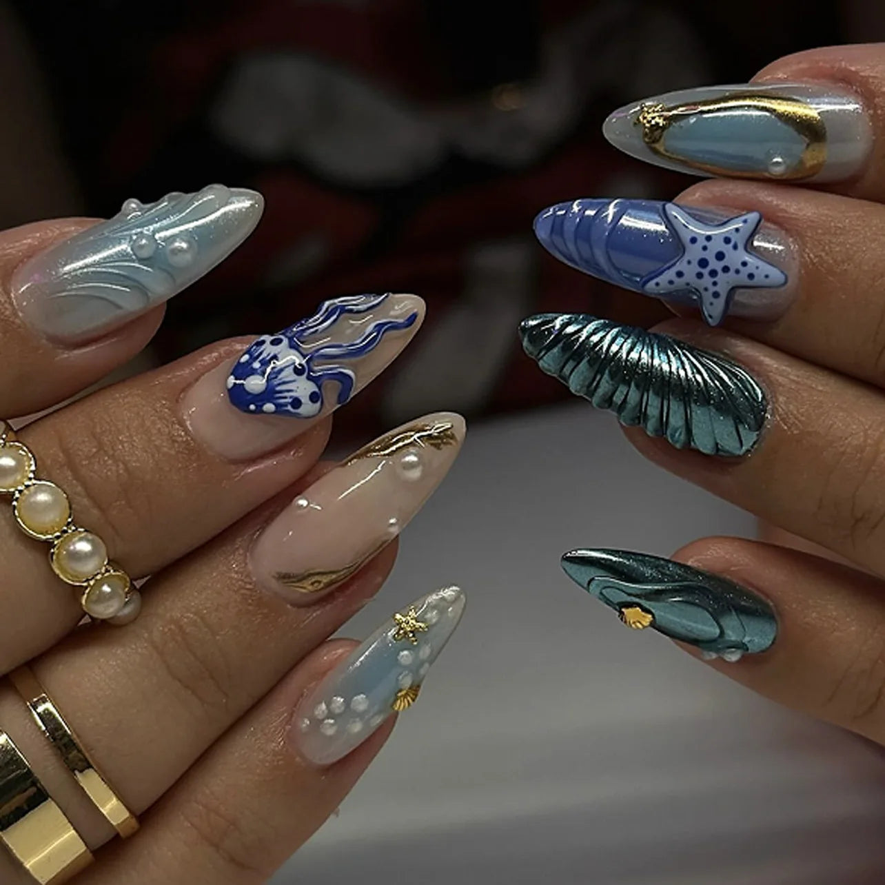 Faux ongles press-on décorés – Strass, nœuds & designs argentés – 24 pièces