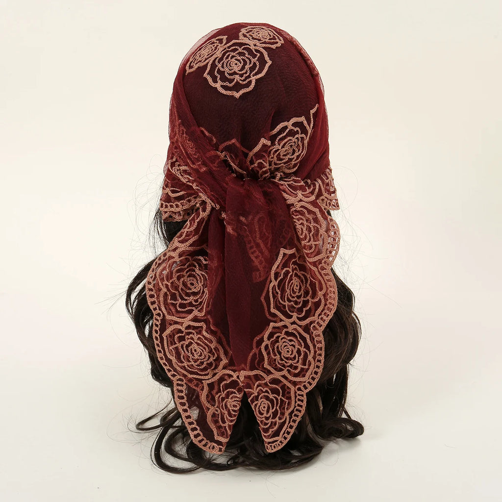 Foulard bandana carré en dentelle paisley – Écharpe légère et élégante femme