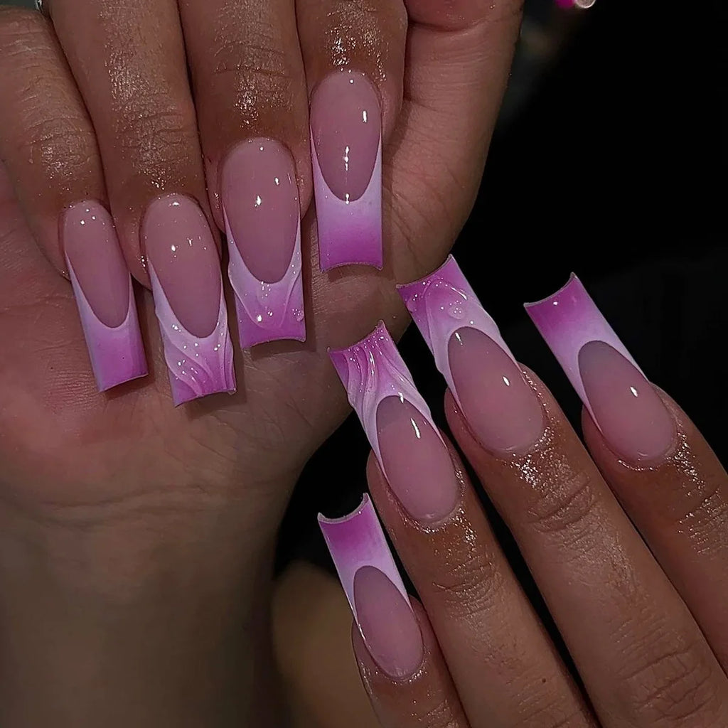 Faux ongles press-on design fantaisie – Effet French, motifs 3D, plusieurs styles