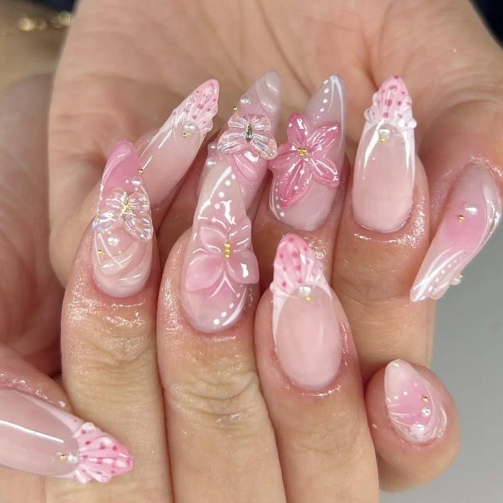 24 Faux ongles press-on design – Capsules ongulaires élégantes, plusieurs formes et styles