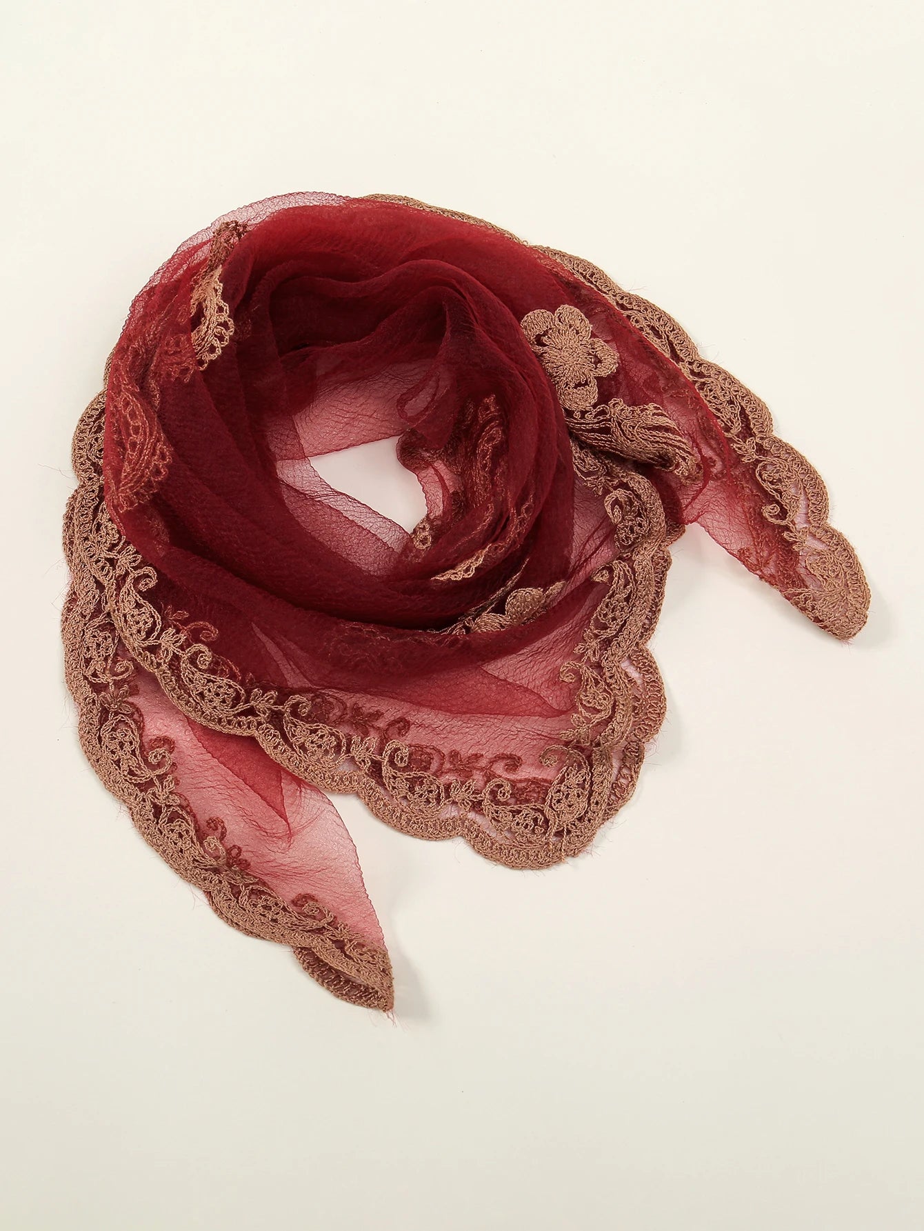 Foulard bandana carré en dentelle paisley – Écharpe légère et élégante femme