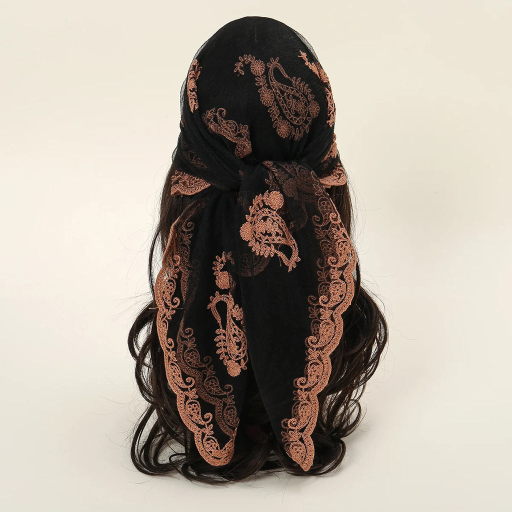Foulard bandana carré en dentelle paisley – Écharpe légère et élégante femme