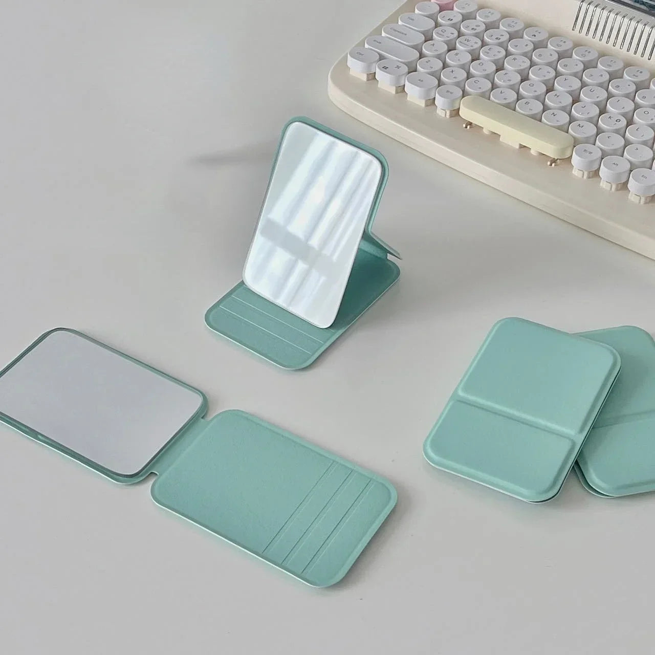 Miroir de maquillage pliable en PU – Miroir de table et de voyage compact
