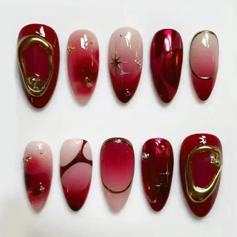 Faux ongles press-on décorés – Strass, nœuds & designs argentés – 24 pièces