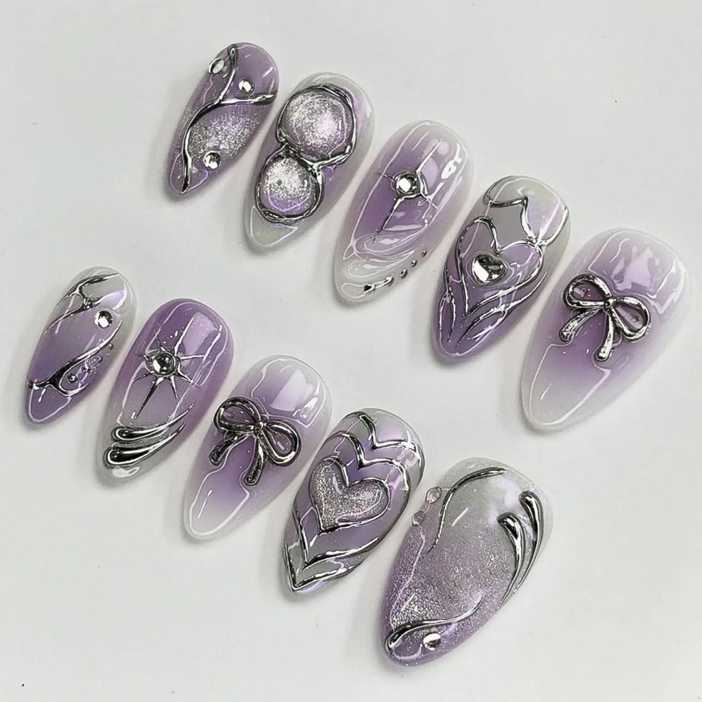 Faux ongles press-on décorés – Strass, nœuds & designs argentés – 24 pièces