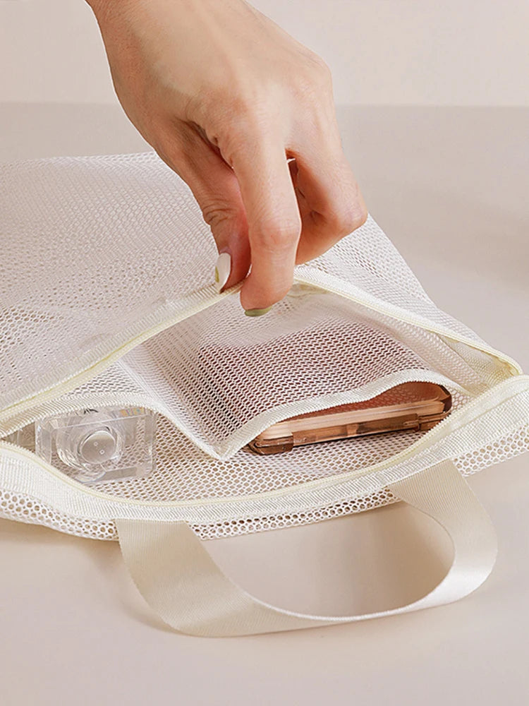 Trousse de toilette en mesh – Sac de rangement maquillage & voyage respirant
