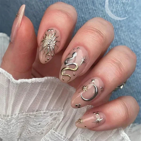 Faux ongles press-on décorés – Strass, nœuds & designs argentés – 24 pièces