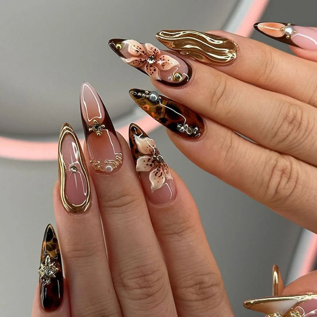 Faux ongles press-on décorés – Strass, nœuds & designs argentés – 24 pièces